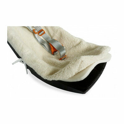 WEBER Babyschale aus EPP Material mit Teddyfell Ecru_1